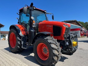 Qualité d'occasion premium pour tracteur de jardin Kubota M6-132 4x4, livraison rapide, excellent rapport qualité-prix, bon état, vente proposée - Product Image 3