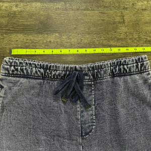 Shorts d'été pour hommes de haute qualité, respirants, en denim délavé à l'acide, avec cordon de serrage, style décontracté, coupe droite, options de lavage clair ou foncé - Product Image 3