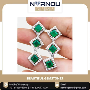 Boucles d'oreilles exquises en argent sterling, décorées de zircone taille brillant et d'onyx vert naturel, pour les détaillants de mode haut de gamme - Product Image 3