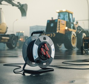 15m. Avvolgicavo professionale estensibile con 3 prese e copertura 3x2.5mm IP55 (Simon EX922701) - Product Image 3