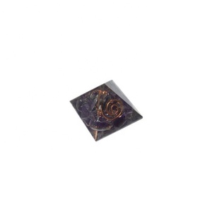 Pyramide d'orgonite de guérison de jaspe, pyramide d'orgonite avec Point de cristal pour la Protection des cem, vente en gros - Product Image 2
