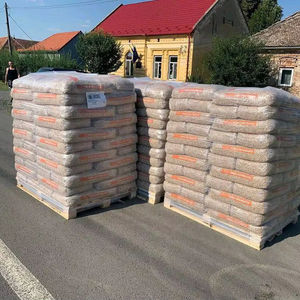 Granulés de bois de pin 6mm-8mm disponibles à la vente, approuvés, à bas prix - Product Image 1