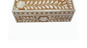 Élégante boîte à mouchoirs en bois incrustée d'os faite à la main support décoratif de qualité supérieure pour les espaces de vie modernes - Product Image 5