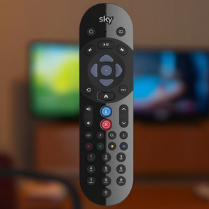 Control remoto para decodificador Black SKY 735 - Product Image 3