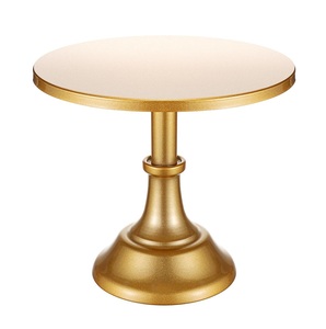 Support à gâteau moderne en métal de qualité export pour événements – Ajout élégant et stylé à votre décoration de célébration – Disponible en gros à la vente - Product Image 1