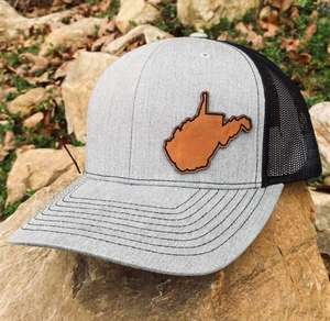 Venta al por mayor de banderas y estados retro personalizados Logotipo de cuero gorra de camionero 6 paneles de dos tonos gorra informal OEM proveedor de Vietnam - Product Image 2