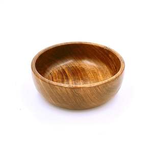 Cuenco de madera redondo hecho a mano con textura natural, ideal para decoración rústica y servicio de cocina diario - Product Image 4