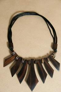 Collar con colgante de madera natural para hombre y mujer - Product Image 4