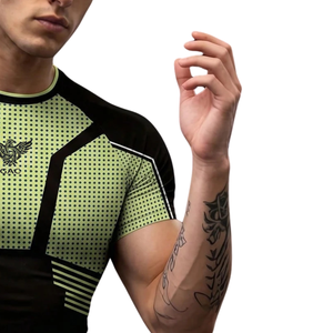 T-shirt de compression athlétique pour homme, manches courtes, coupe ajustée, séchage rapide, respirant, 200g, personnalisable pour équipe, entraînement sportif, course à pied, gym - Product Image 3