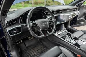 Voiture d'occasion fiable Audi RS6 Avant 2021, 591 ch, V8 biturbo, pack carbone optique - Product Image 3