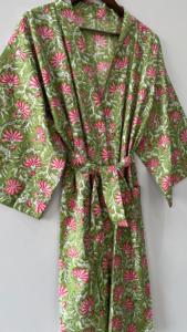 Kimono con estampado de bloques de algodón puro Kaftan Oriental Robe Festival Ropa Kimono de algodón Robe - Product Image 3