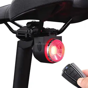 Lampu belakang sepeda pintar, alat penerangan belakang pit jalan sepeda nirkabel dapat diisi ulang USB anti-pencurian Alarm