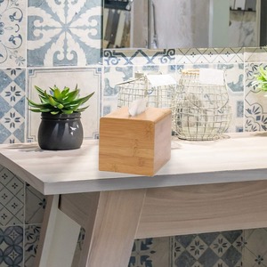Caja de pañuelos de bambú con tapa Caja de bambú hecha a mano Decoración de Mesa para el hogar natural ecológica Venta al por mayor de Vietnam - Product Image 5