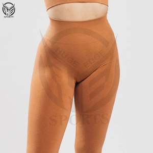 Leggings Deportivos Brillantes Personalizados al por Mayor, Pantalones de Yoga para Gimnasio, Leggings de Cintura Alta para Mujer - Product Image 5
