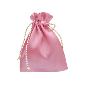 Pochette élégante en satin ethnique avec fermeture éclair et cordon de serrage, motif lettres, taille personnalisable pour emballage de fêtes et événements, MOQ 50 - Product Image 4
