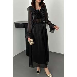 Conjunto de blusa negra con volantes y falda con cintura elástica - Negro - Product Image 4