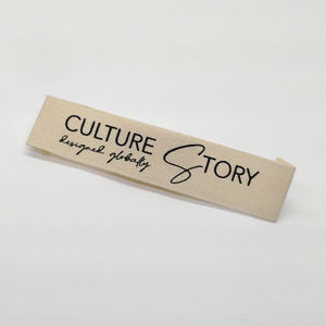 Étiquette sérigraphiée en coton personnalisée Étiquette de cou avec nom de marque Matériau recyclé Étiquette d'entretien et de lavage pour vêtements de mode - Product Image 5