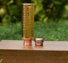 Bouteille en cuivre réutilisable et écologique pour une vie durable, bouteille d'eau en cuivre de luxe avec finition polie à prix avantageux - Product Image 6