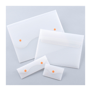 Porte-carte acrylique Transparent souple de haute qualité rouleau non écrasable mousse plastique PP pour rembourrage de protection en papier bulle - Product Image 1