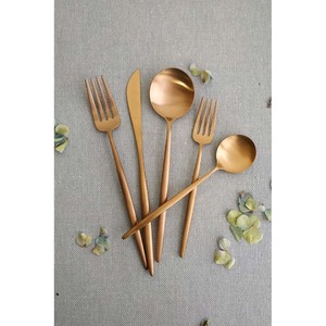 Venta al por mayor, diseño personalizado, acero inoxidable chapado en oro, nuevo aspecto, mango, acero inoxidable, cuchara, cuchillo, tenedor, regalo promocional, cubiertos - Product Image 3