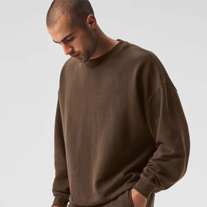 Sudadera clásica de cuello redondo cálida y acogedora para hombre para clima frío de otoño y actividades casuales al aire libre - Product Image 5