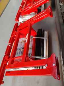 High Quality <b>Forklift</b> <b>Attachments</b> Telehandler Hay Bale Spike Wagger Best Performance with Excellent Results - Product Image 3