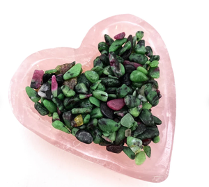 Grava al por mayor 5-7mm piedras y cristales gravas natural rubí zoisita cristal piedras preciosas Chips para la venta - Product Image 2