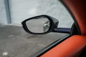 Aston Martin Vantage Base 2019 en perfecto estado - Product Image 4