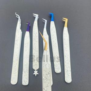 Pince à cils professionnelle de marque privée, design incurvé de couleur personnalisée avec prise en main parfaite pour les extensions de cils - Product Image 5