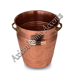 CUBO DE HIELO DE ACERO INOXIDABLE PULIDO Y MATE ARTESANAL CON MANGO DE LATÓN PARA BAR Y USO DOMÉSTICO DE AXIOM HOME ACCENTS - Product Image 2