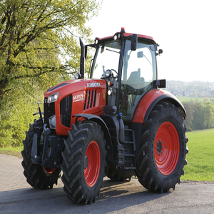 Tracteur Kubota M7131 d'occasion en bon état, 95 CV, 4 roues motrices, tracteur agricole M7131 avec chargeur frontal et pelle arrière - Product Image 6