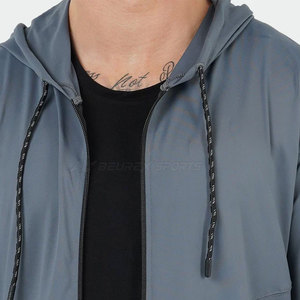 2026 Comfortable Men Gym Fitness Hoodies Solid Color Bulk Quantity Gym Fitness Hoodies For Online Sale - Product Image 3