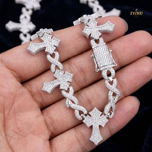 สร้อยคอทองคำ 10K แบบ Iced Out ลายกากบาท ประดับเพชรแบบ Pave สไตล์หรูหรา ฮิปฮอป - Product Image 2