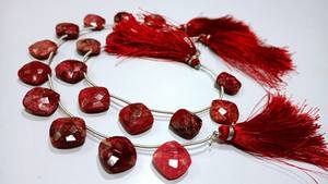 Cuentas facetadas de 14mm con forma de cojín de piedras preciosas de thulita natural vendidas por hebra 8 pulgadas de largo cuentas de gran calidad - Product Image 3