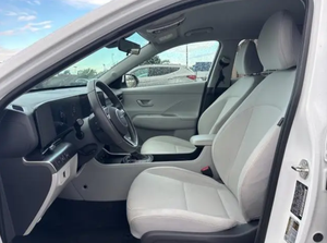 SUV Compacto de Lujo 2025, Transmisión CVT de 2.0L, 147 hp, Tracción en las Cuatro Ruedas, Autonomía NEDC de 601-700 km, Batería de 90-110 kWh, Vehículo de Nueva Energía - Product Image 6