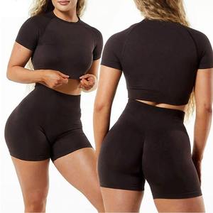 Alta calidad Fitness mujeres gimnasio Slim Strip moda desgaste ropa deportiva Sling sujetador biker pantalones cortos conjunto mujeres Yoga fitness pantalones cortos conjunto - Product Image 6