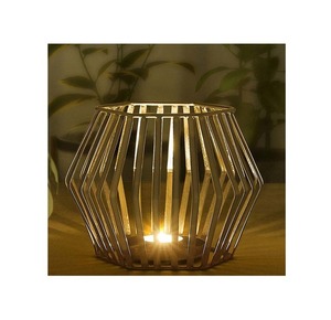 Bougeoir votif en métal doré de qualité supérieure avec un éclat durable parfait pour les décorations de maison et de mariage de luxe - Product Image 1