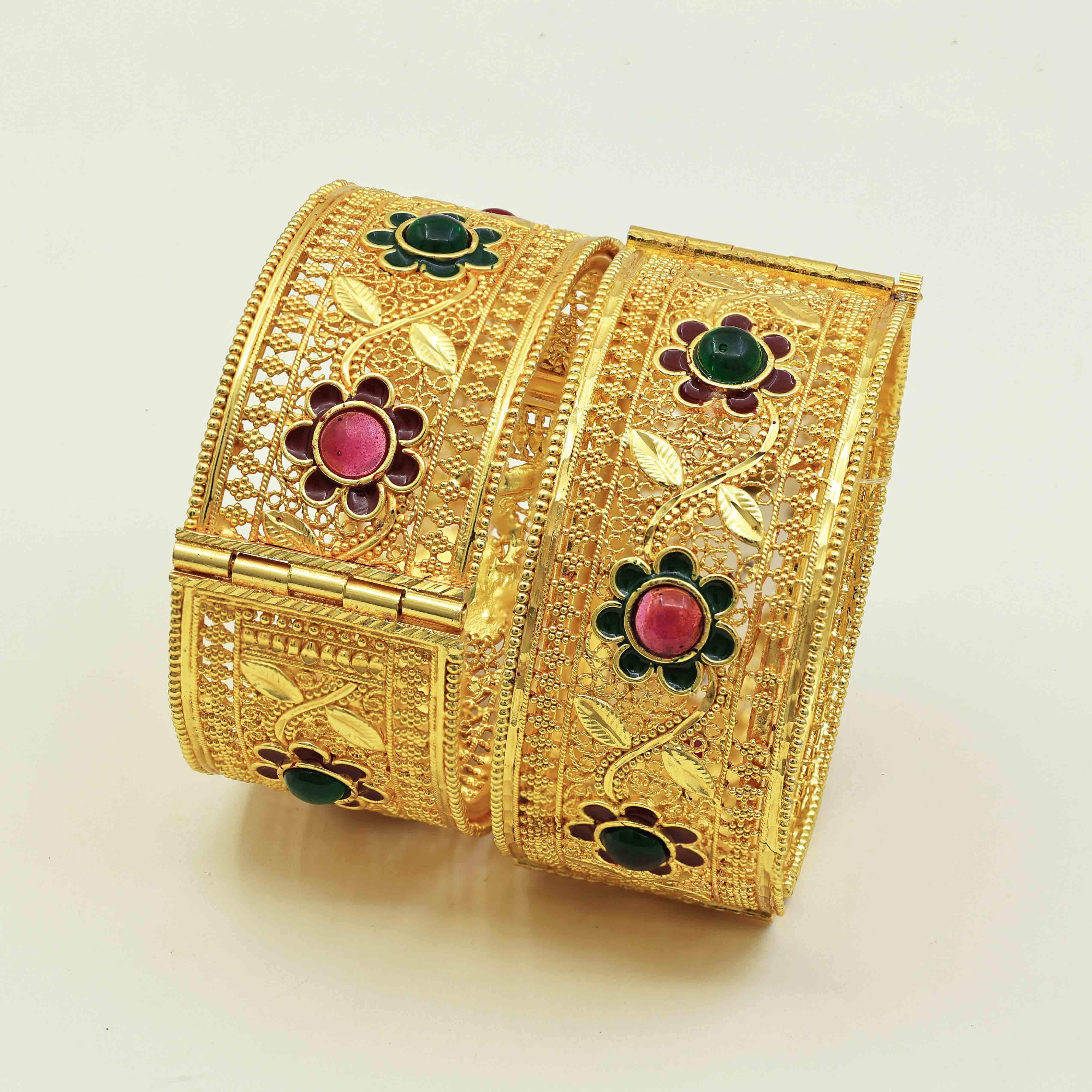 ย้อมสีทอง