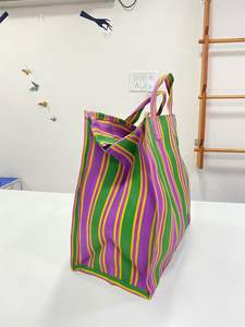 Bolso de compras a rayas tejido plástico cremallera reutilizable respetuoso con el medio ambiente hecho a mano bolsas de playa recicladas estuches para cosméticos - Product Image 3