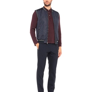 Vêtements de mode OEM, coupe ajustée, vêtements décontractés, poches zippées personnalisées, vestes sans manches pour hommes de haute qualité, simples et confortables - Product Image 2