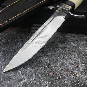 Couteaux pointus fabriqués dans les meilleurs matériaux, personnalisables selon votre propre design, pour une utilisation en camping. - Product Image 5