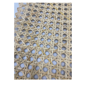 Rouleau de sangle en rotin avec un design de tissage naturel parfait pour la reprise de chaise de relooking d'armoire et l'inspiration de décoration d'espace - Product Image 1