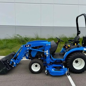 Tondeuse à gazon authentique neuve LS, tracteur 4 roues motrices, 2 temps, sans fil, qualité bricolage pour utilisation agricole avec chargeur frontal et arrière - Product Image 1