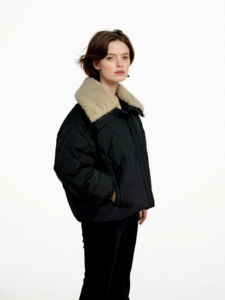 2025 nuevo diseño moderno de moda de talla grande esponjoso otoño cálido de moda Faux invierno señoras Negro Azul mujer abrigo chaqueta de piel para mujer - Product Image 5