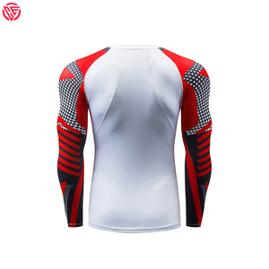 Rashguard unisexe respirant de haute qualité, 100% polyester, en gros, fabriqué au Pakistan - Product Image 4