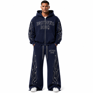 Sudadera con capucha extragrande Brothers Bond para hombre, de algodón French Terry, color negro lavado con pedrería y diseño de bolsillo. - Product Image 3