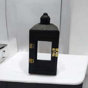 Longues lanternes et bougeoirs en bois de manguier fabriqués à la main pour la décoration intérieure salon vacances et noël en vintage pour la décoration intérieure - Product Image 6