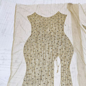 Tela bordada elegante con panel de red delantero y trasero Panel de tela de red bordada con técnicas tejidas - Product Image 1