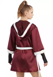 Bata de Boxeo Profesional de Longitud Completa con Capucha y Logotipo Personalizado - Product Image 2