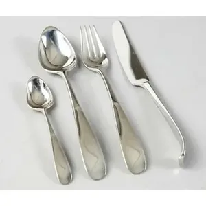 Ensemble de couverts finis en argent de qualité supérieure Vaisselle moderne et élégante pour la maison, le restaurant et les événements d'Inde - Product Image 3